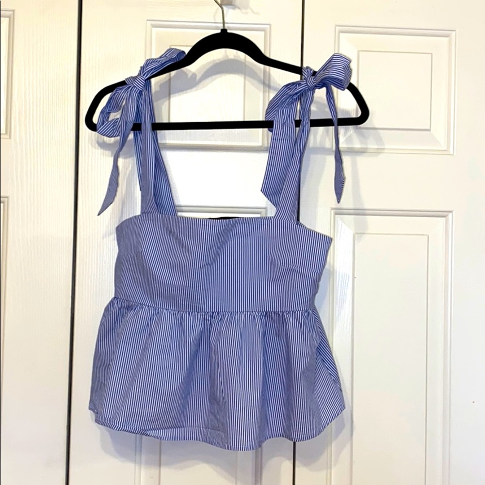 Forever 21 Blue & White Striped Crop Top